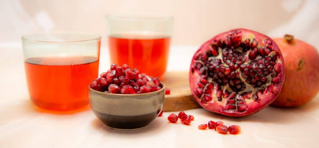 Pomegranate seeds and juice